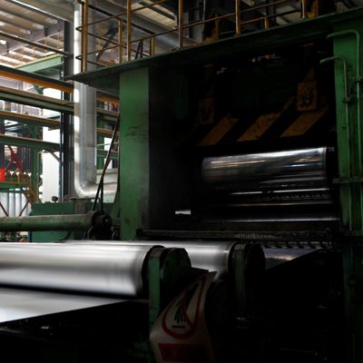 Linha de produção de aço bobina fria da galvanização do mergulho quente da tira de HDGL para revestir o zinco